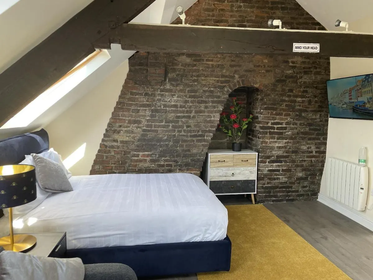 Whitby Bridge Luxury Apartments 0*,